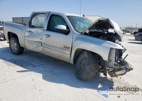 2013 Chevrolet Silverado C1500 Lt from USA, damaged, VIN 3GCPCSE02DG126257